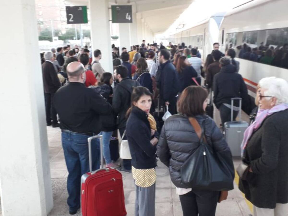 Una nueva avería provoca retrasos y reclamaciones en el tren Jaén-Madrid