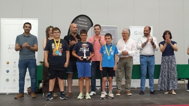 Torneo de ajedrez Memorial David Lafarga. Foto: Servicio Comarcal de Deportes de la Comarca de Somontano