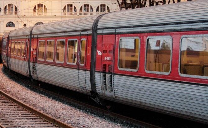 Imatge d'un tren Talgo antic