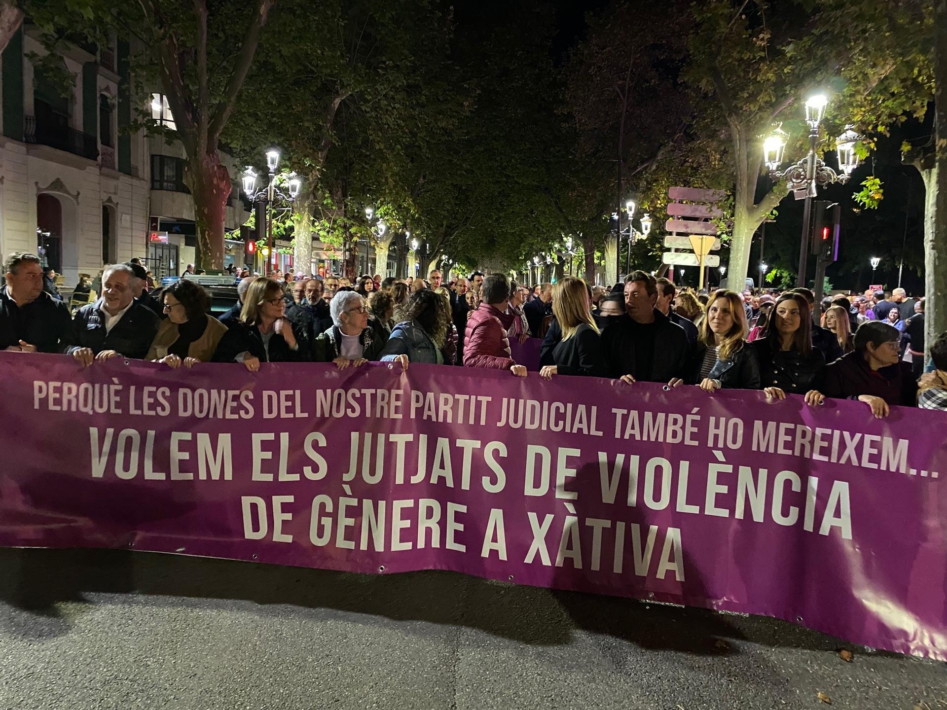 Xàtiva (Valencia) se manifiesta contra la pérdida de competencias en violencia de género de sus juzgados / Ayuntamiento de Xàtiva