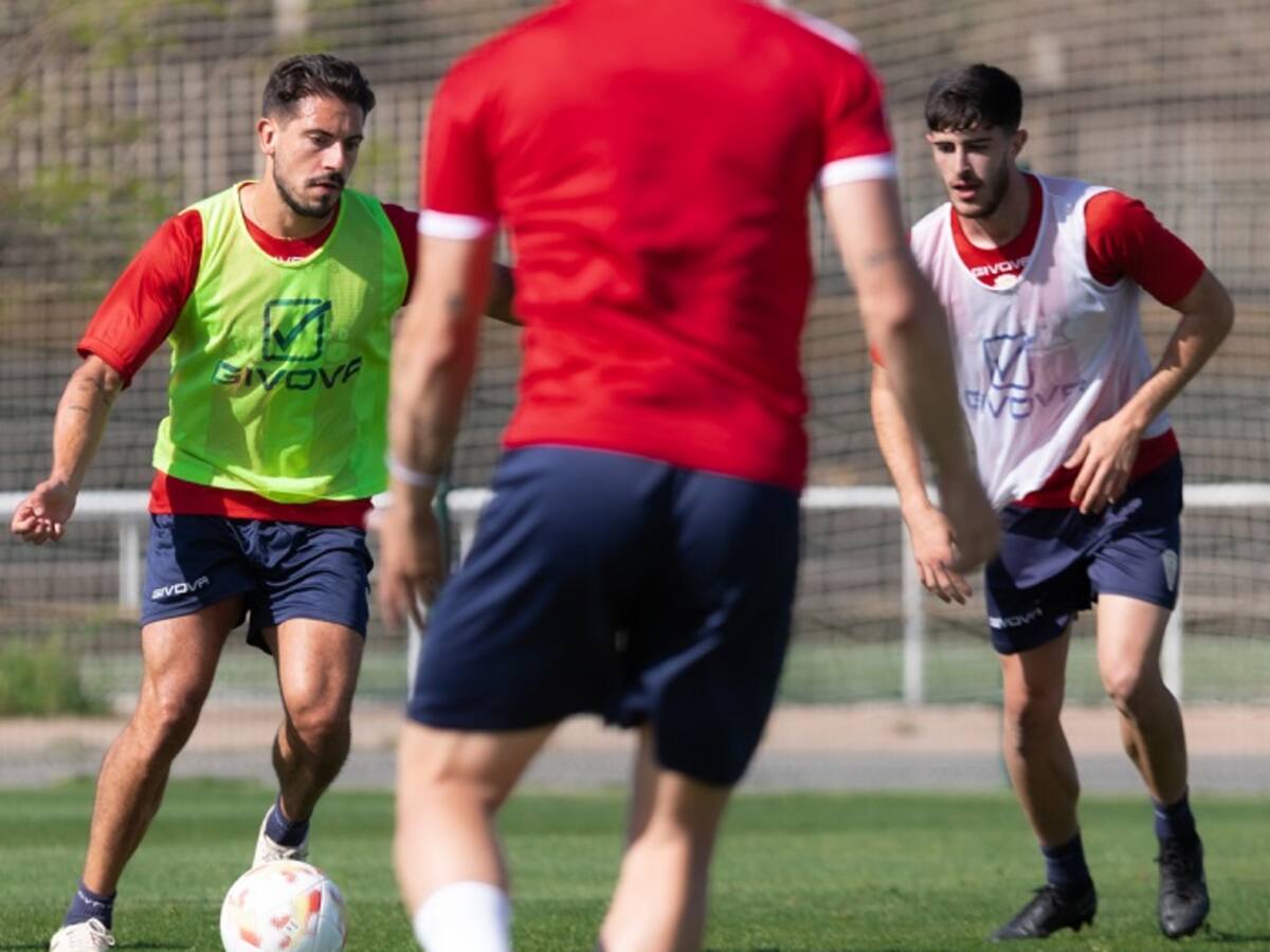 Borja Fernández llama a la cautela ante la permanencia del Algeciras