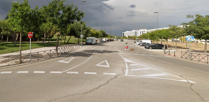 Tramo de la avenida de la Segundad Republica de Getafe.