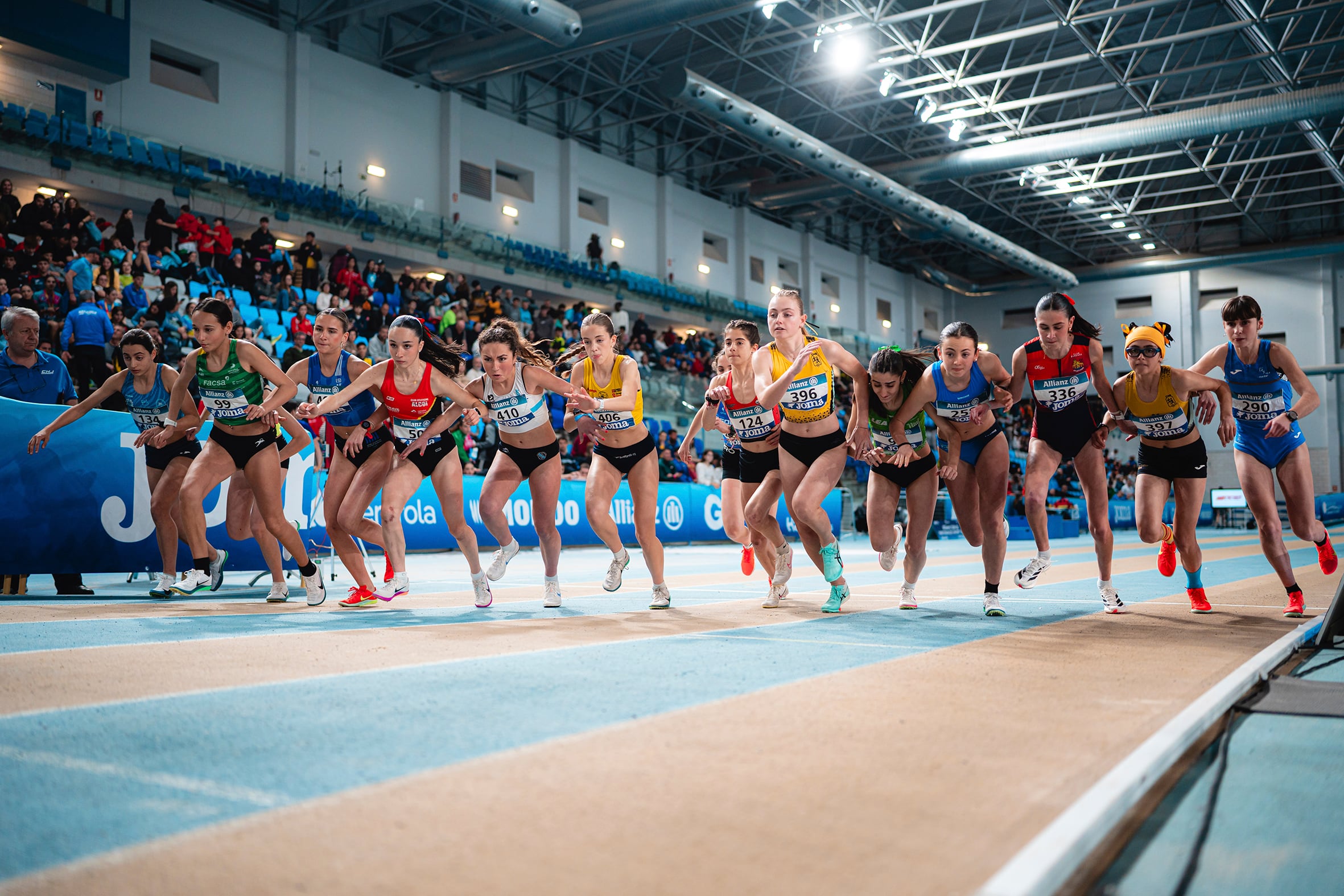 Momento de la salida femenina