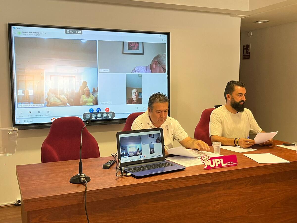 La UPL acuerda cogobernar la Diputación de León con el PSOE poniendo a Courel de presidente