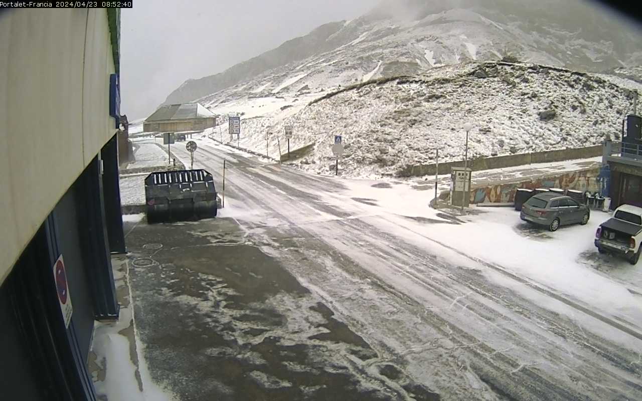 Paso de El Portalet en este 23 de abril