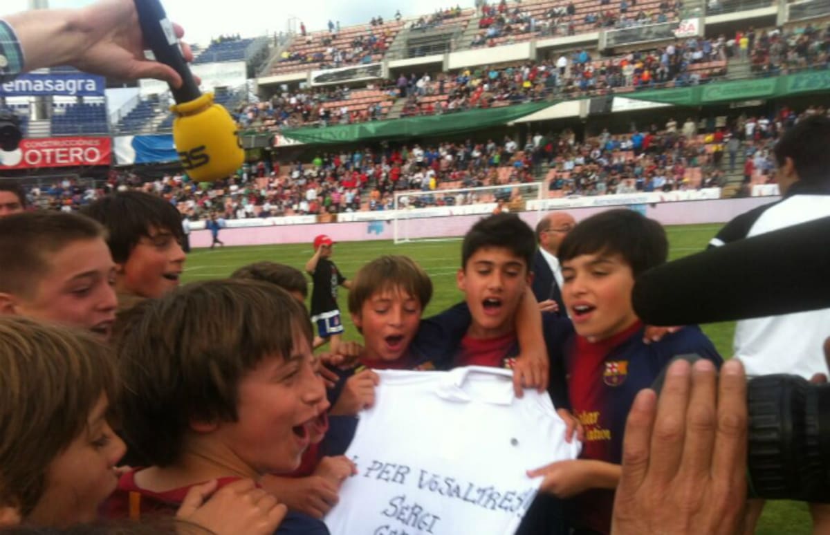 El conjunto azulgrana celebra la victoria en la Final. El Barça se impuso al Valencia (2-1)
