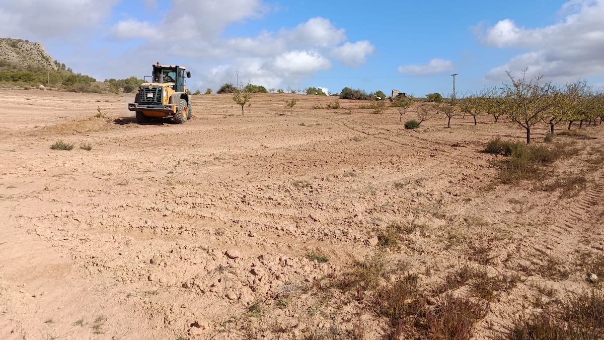 Miguel Angel Berbegall, de la Asociación SALVATIERRA, en Radio Villena