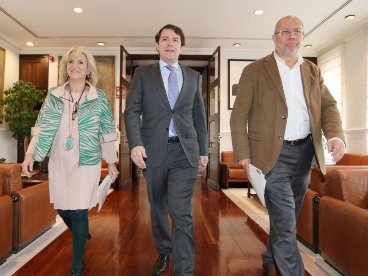 La Junta llama a la "cuarentena social" en las zonas más afectadas de Burgos y pide suspender la Semana Santa