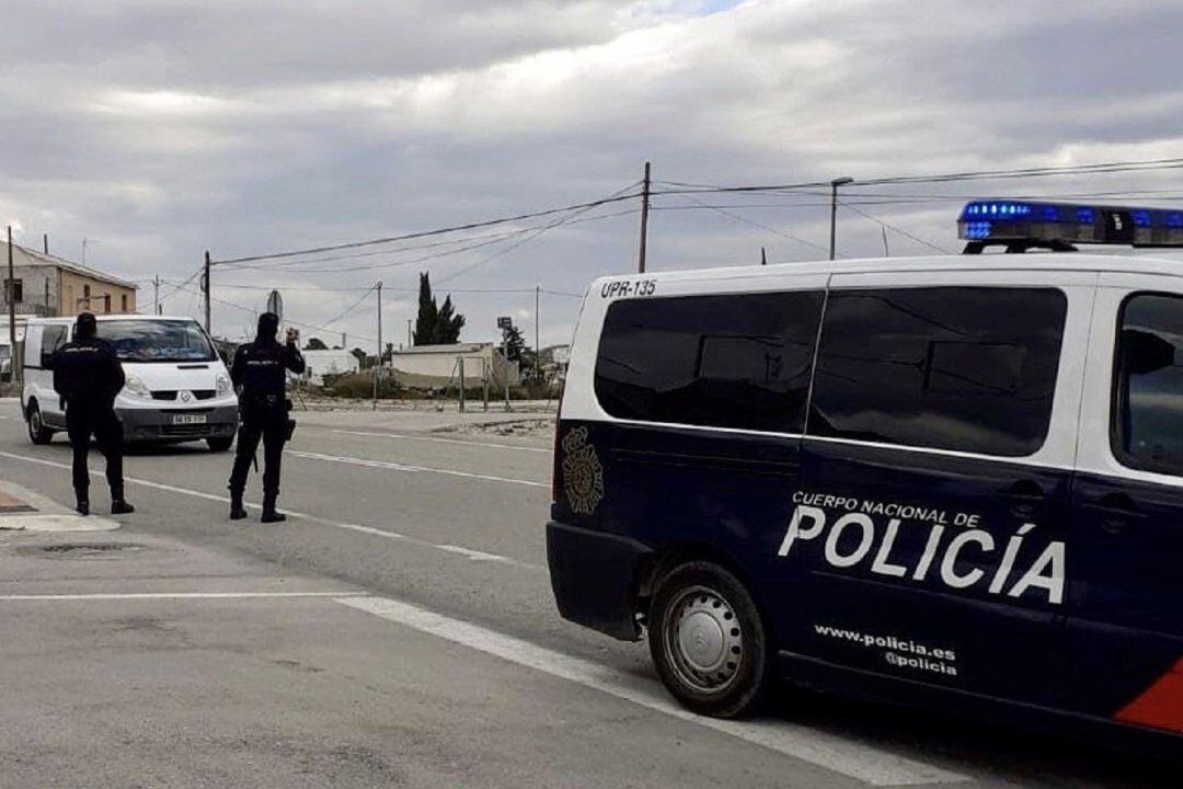 Imagen de un dispositivo de control de la Policía Nacional.