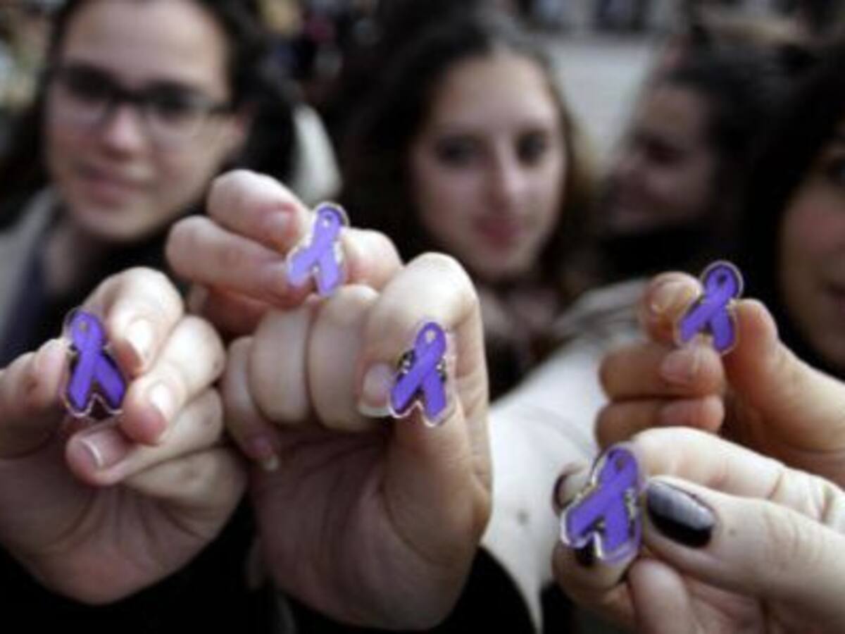 Talavera se suma a la campaña denominada 'Brazaletes morados' para evitar agresiones machistas en sus ferias y fiestas