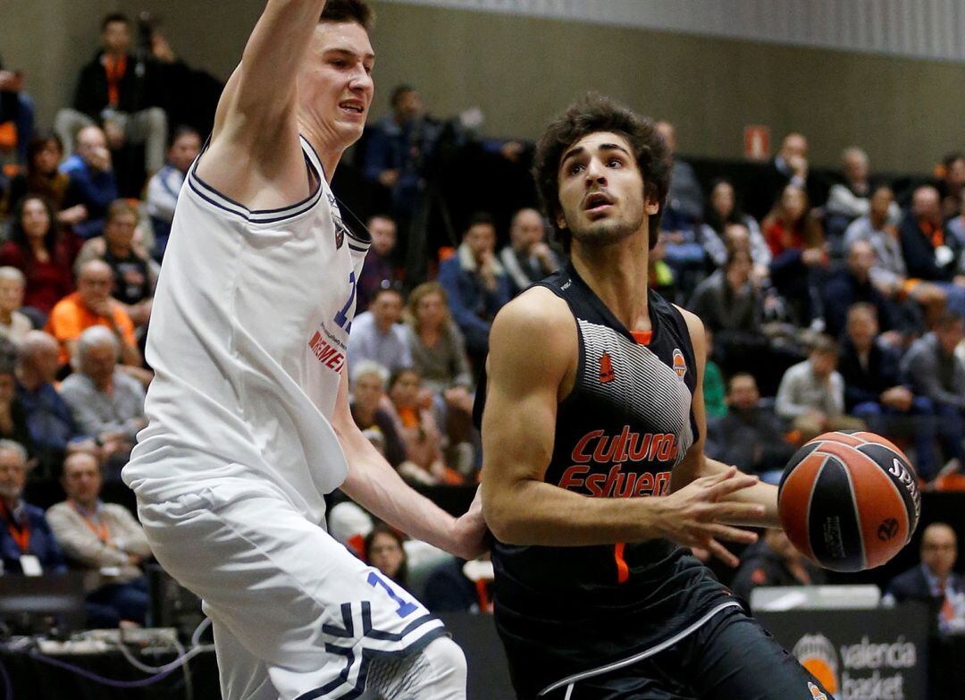 Dani en el partido contra el USK Praga. 