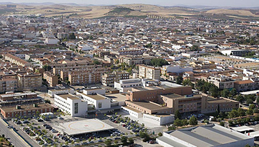 Imagen de archivo de la localidad de Valdepeñas desde el aire 