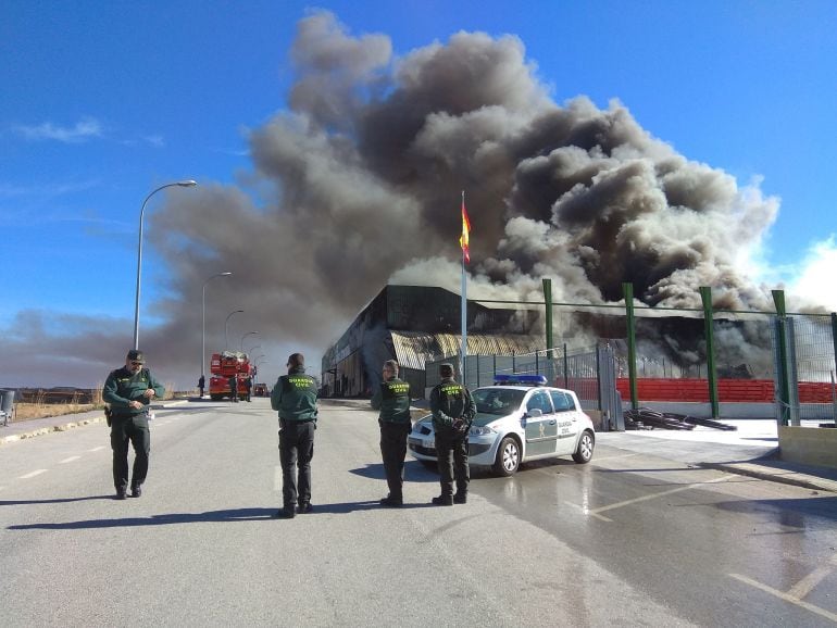 Incendio en Caniles