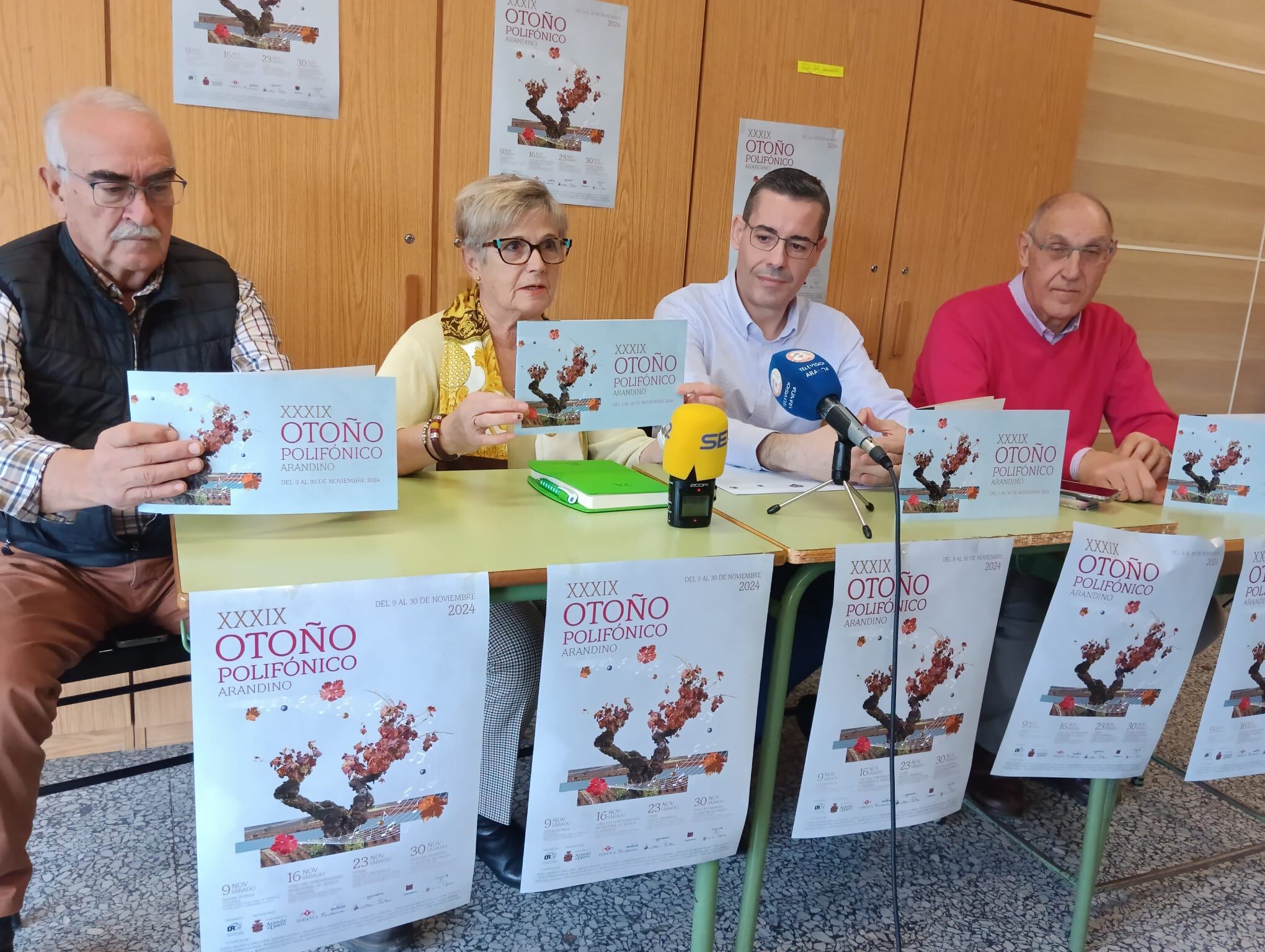 La directiva del Orfeón Arandino Corazón de María presentaba este martes esta XXXIX edición