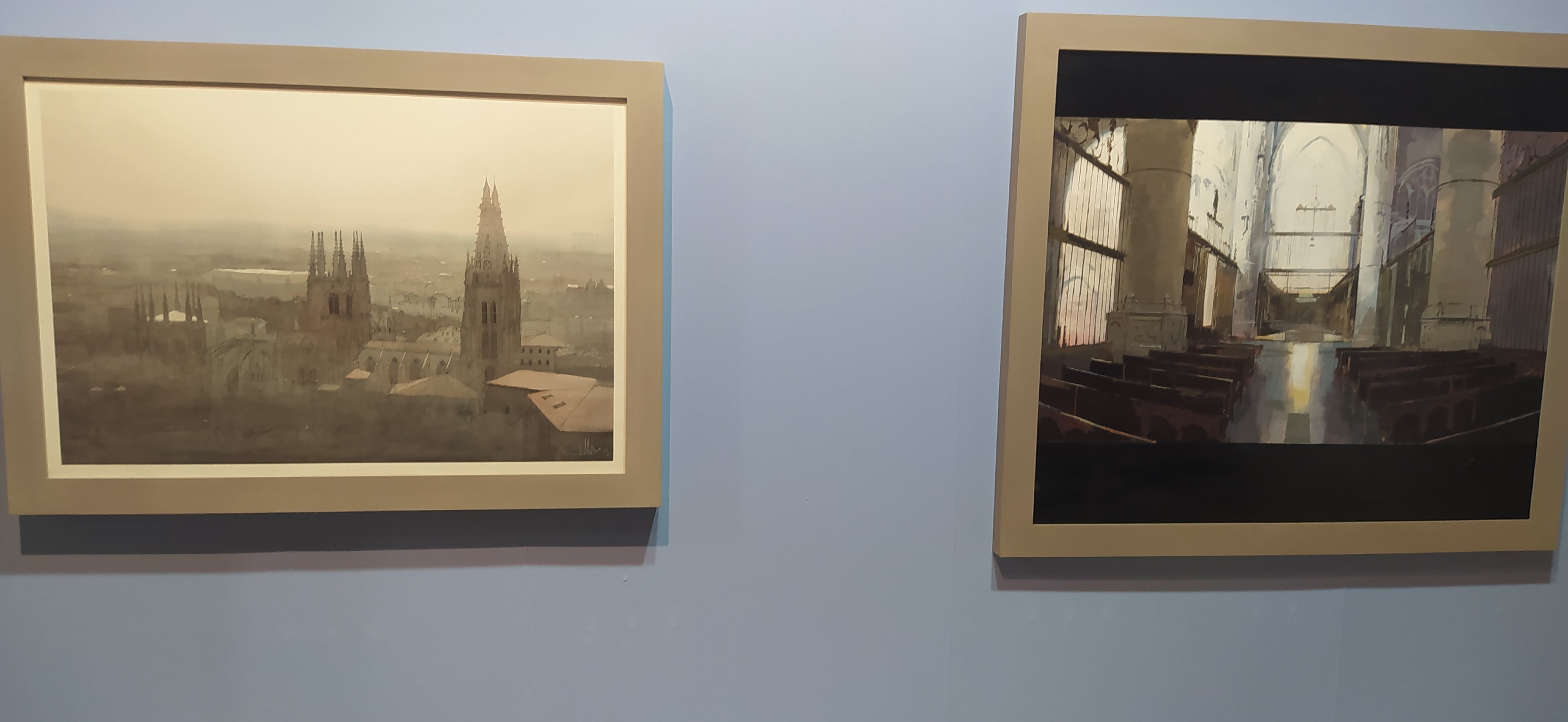 La sala Valentín Palencia expone las 25 obras ganadoras del concurso AXA de pintura rápida sobre la Catedral de Burgos