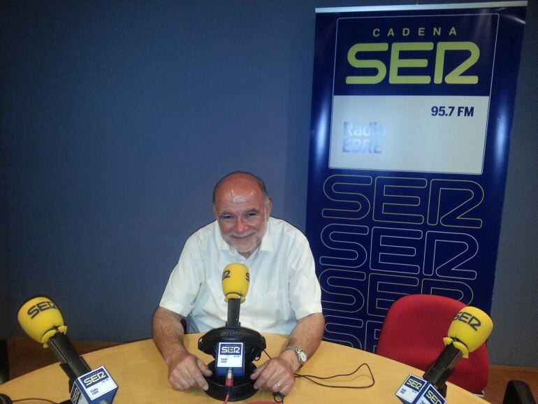 Imatge d&#039;arxiu de Joan Sabaté durant una entrevista a Ràdio Ebre- 