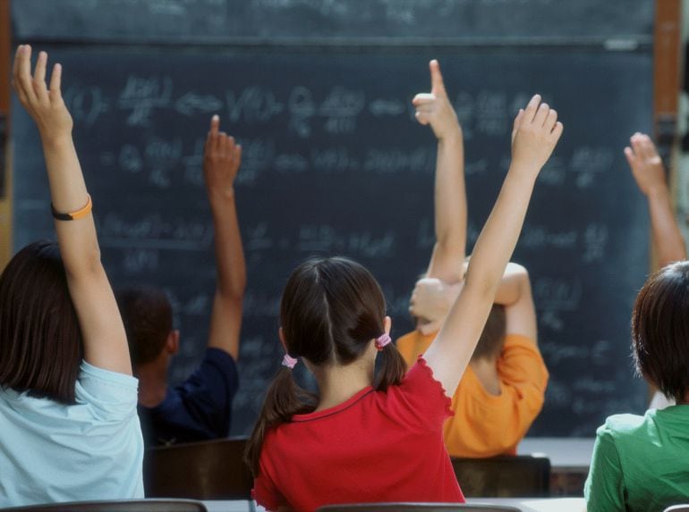 Alumnos en un aula 