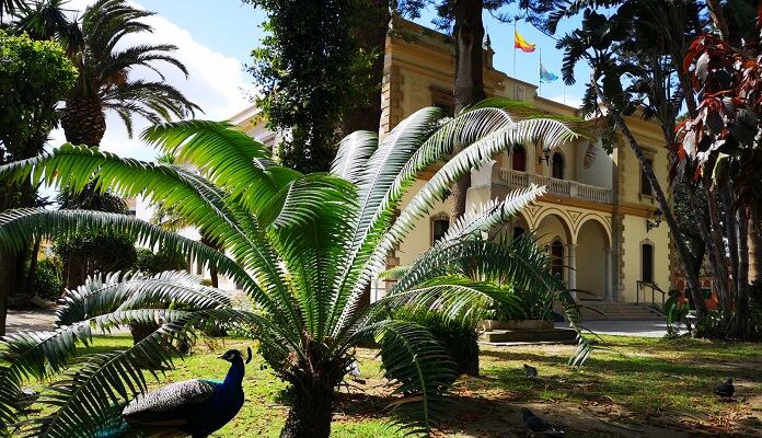 Jardines Saccone de La Línea