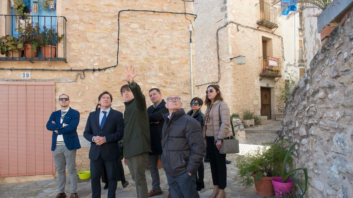 Entrevista a Xavi Molina. Han traslladat a la Generalitat els problemes que tenen per poder conservar el nucli històric.