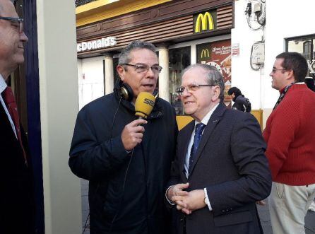 Salomón Hachuel entrevistando a Alberto Máximo Pérez Calero