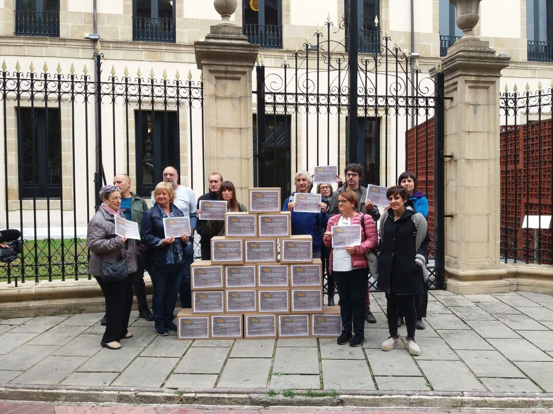 Representantes de la Carta de Derechos Sociales