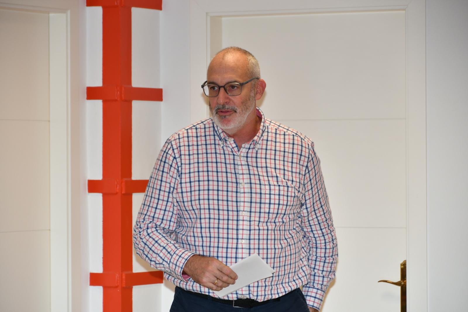 Álvaro Burrell, candidato a la alcaldía por el Ayuntamiento de Monzón.