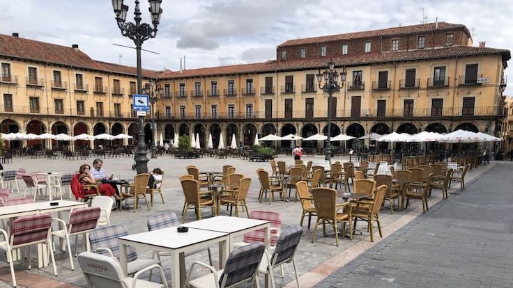 La hostelería leonesa cumple las medidas de seguridad (16/06/2020)