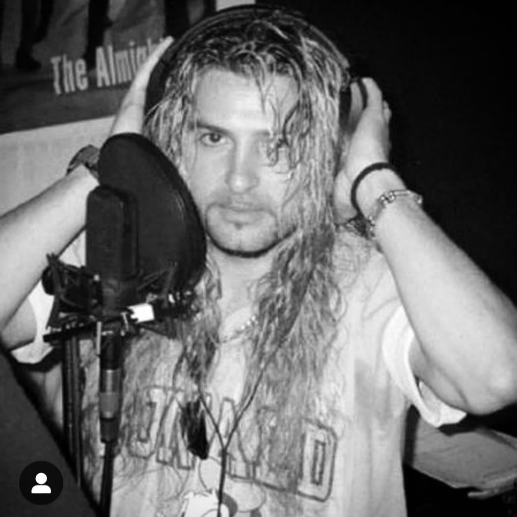 Alos, en estudio de grabación