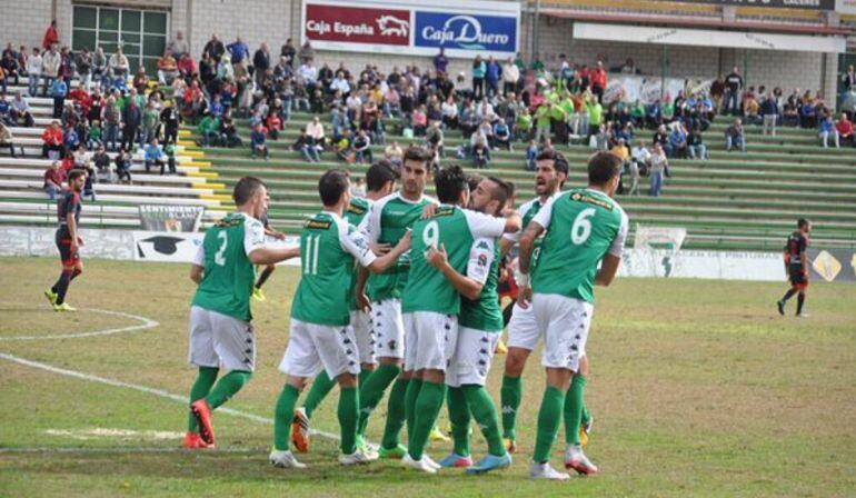 Los cacereños buscarán el gol para seguir luchando por la salvación