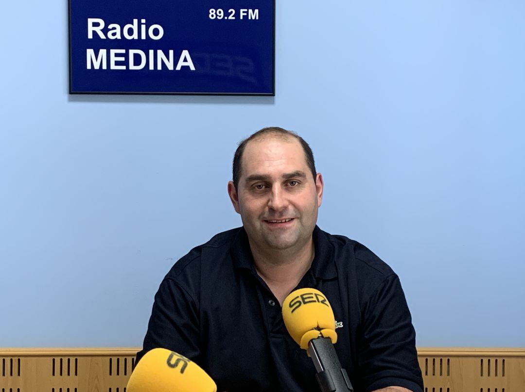 Juan Antonio Pisador desgrana sus líneas estratégicas en los estudios de Radio Medina