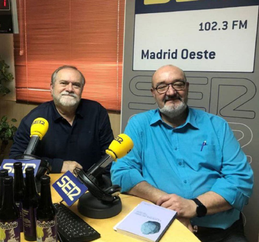 Los escritores José Luis Labad y Gonzalo Arjona