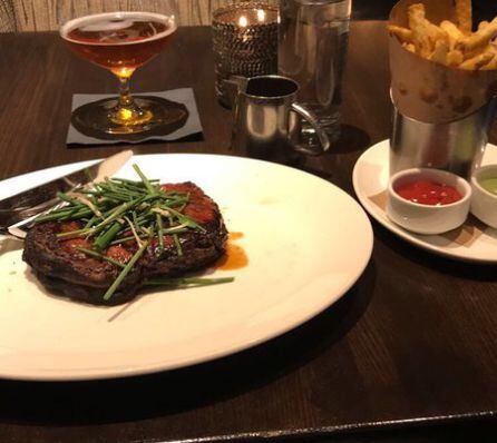 El Michael Jordan's Steak House