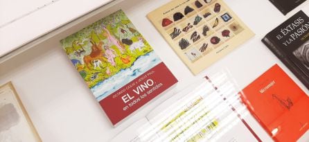 &quot;El vino en todos los sentidos&quot;, libro de Octavio Colis en el que se basa la nueva exposición del Archivo Municipal