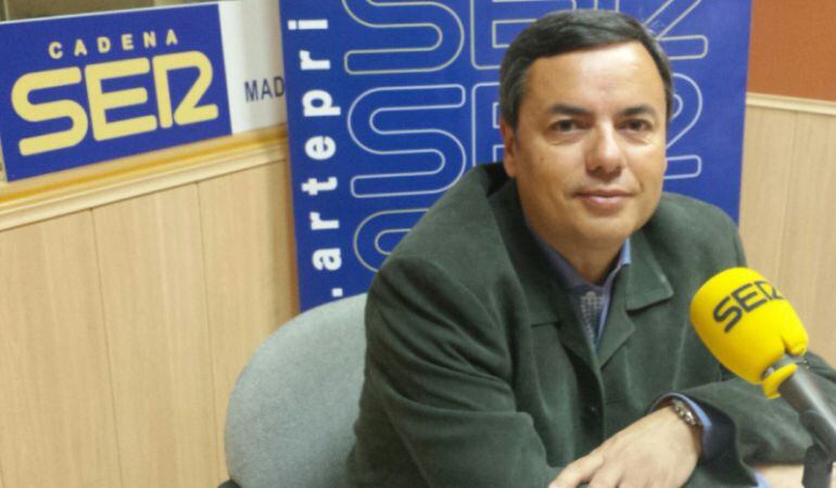 El portavoz de IUCM en Parla, Jesús Saiz, pide que se replantee el convenio