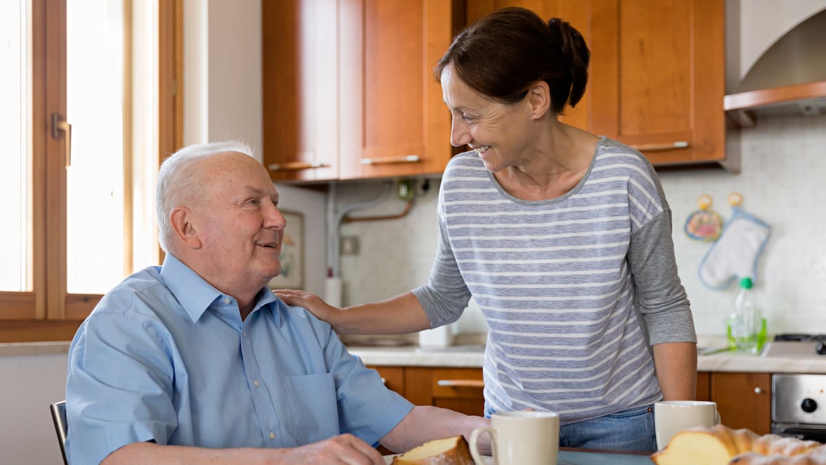 Piden una reunión con la diputada de Bienestar Social para hablar de la Ayuda a Domicilio