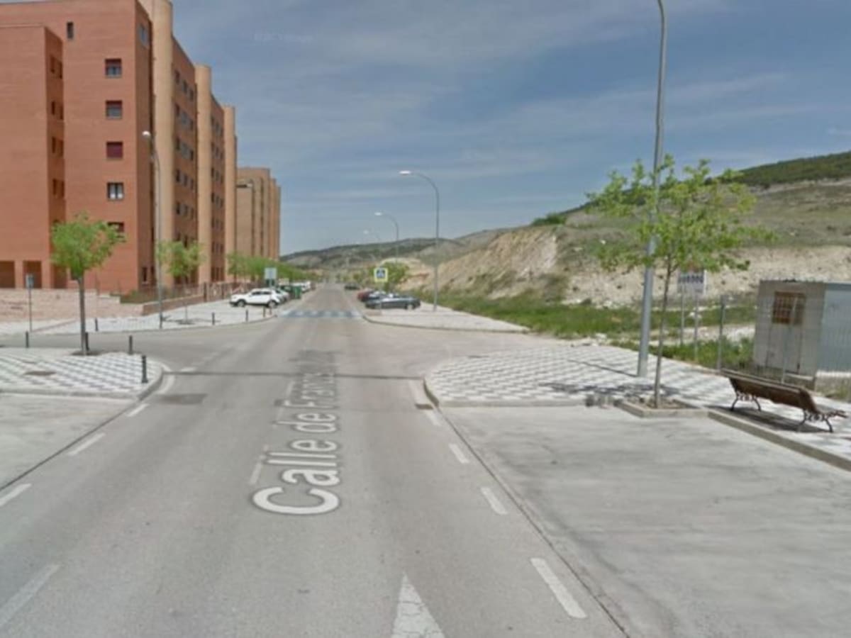 Ingresado en el Virgen de la Luz un niño de diez años atropellado en Villa Román