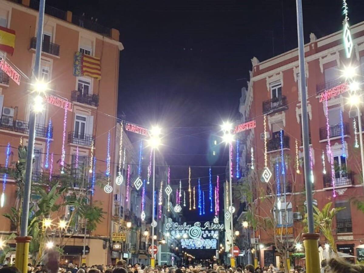 Cuba - Puerto Rico gana por tercer año consecutivo el primer premio de iluminación de las Fallas 2020