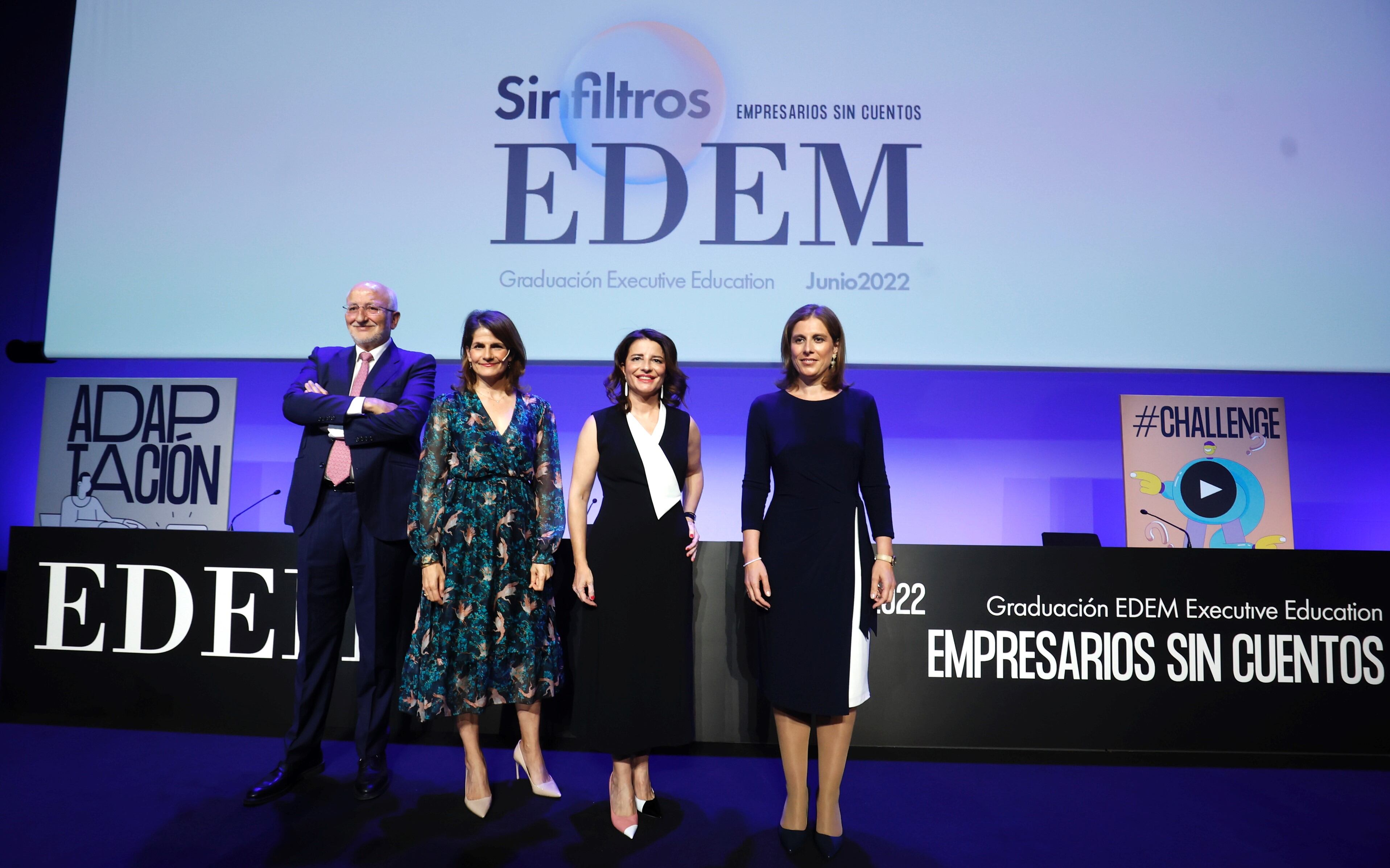 Graduación Executive EDEM - Juan Roig, Fuencisla Clemares, Hortensia Roig y Elena Fernández