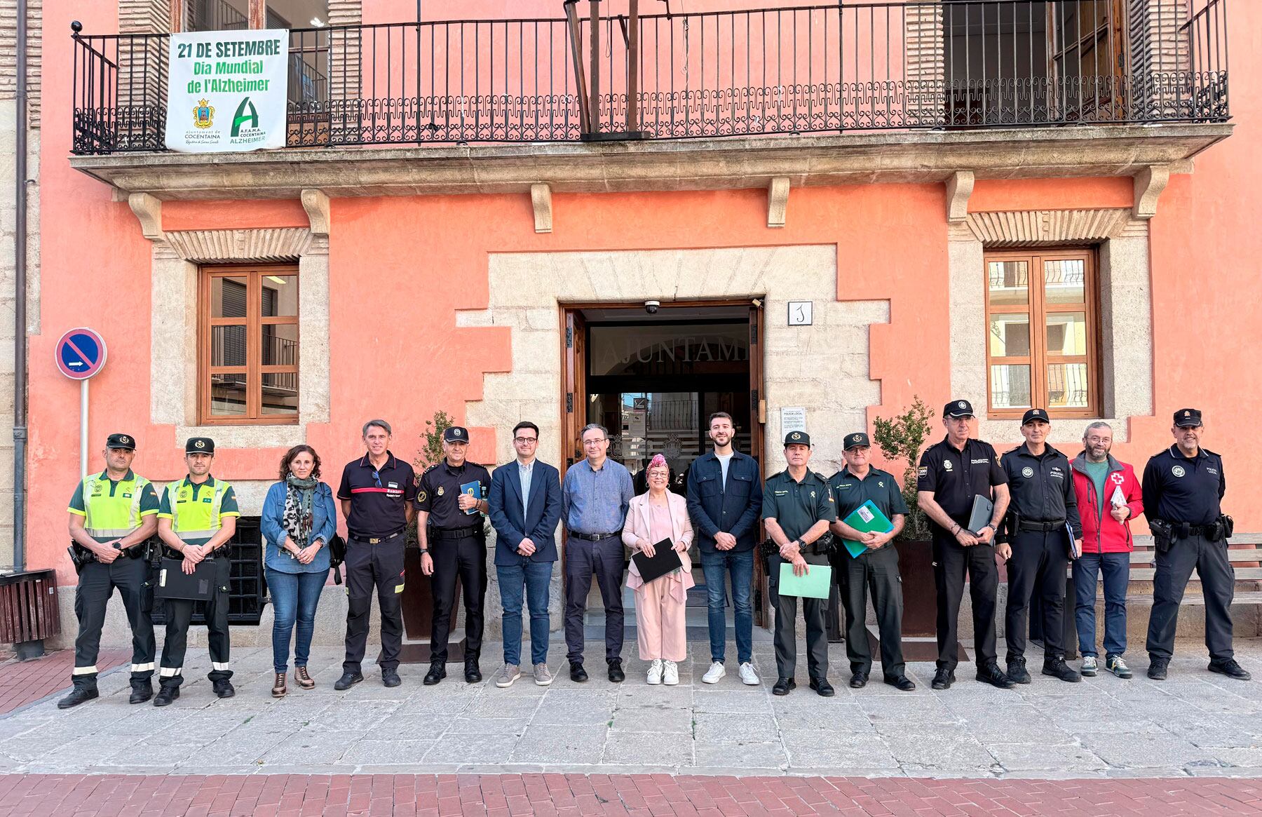 Participantes en la Junta de Seguridad previa a la celebración de la 679 edición de la Fira de Tots Sants de Cocentaina