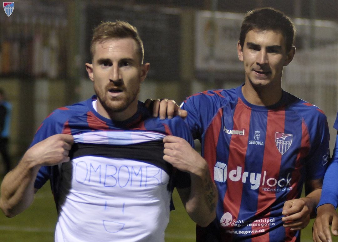 Dedicatoria en el gol de Dani Arribas 