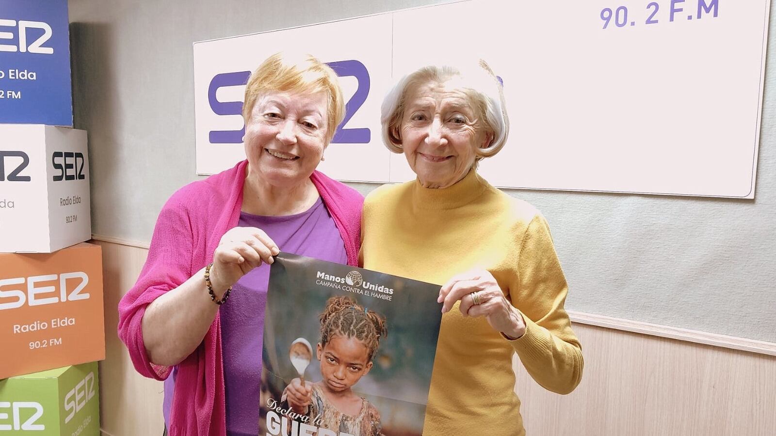 Mª Carmen Segura y Janine Maciá, voluntarias de Manos Unidas en Elda