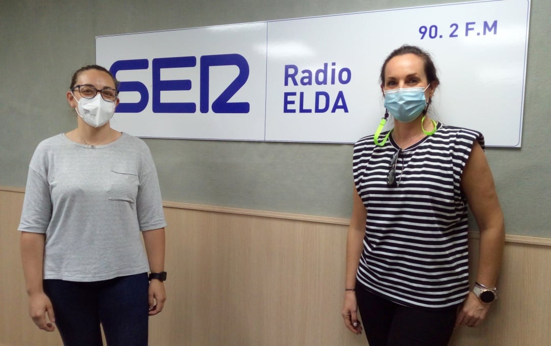 Verónica Juan (Izq.) y Cristina García (Dcha.), empleadas de AMFI