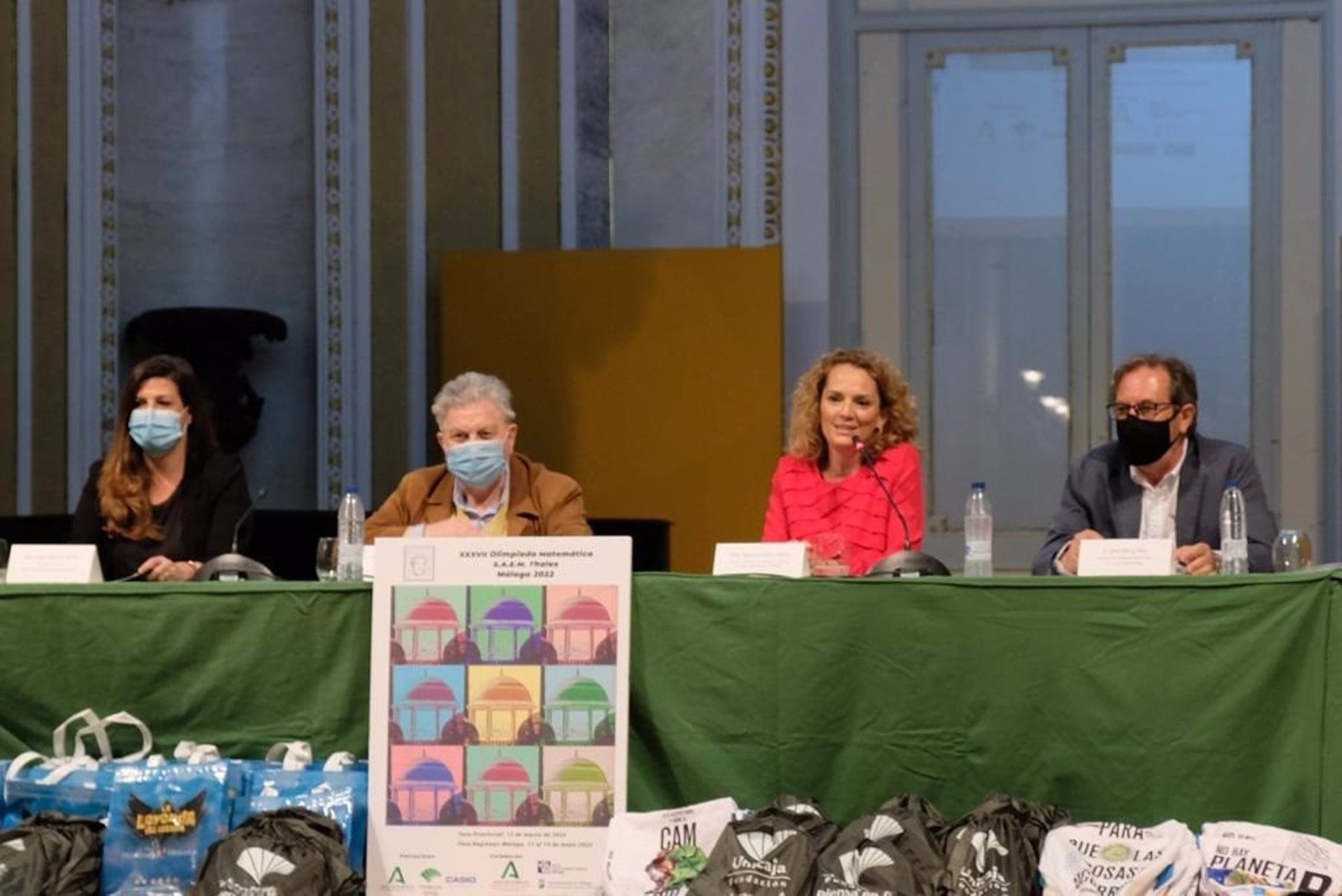 Entrega de premios de la XXXVII Olimpiada Matemática Thales en su fase provincial