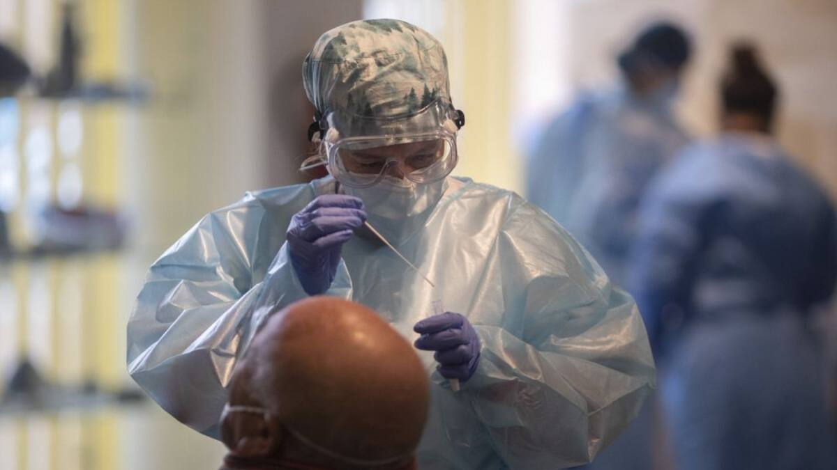 Baleares suma este jueves 345 nuevos casos de Covid y un fallecimiento