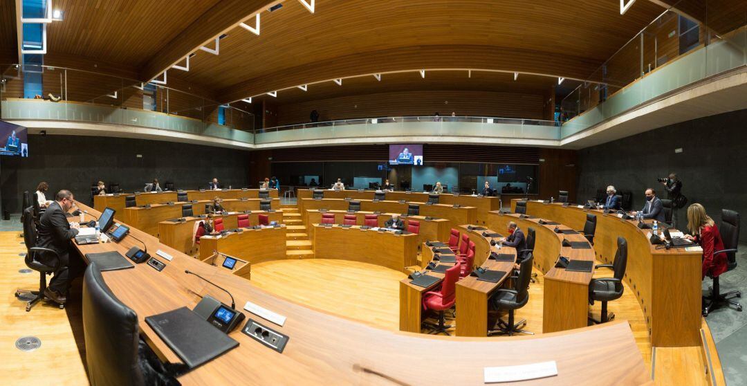 Pleno monográfico en el Parlamento sobre los fondos europeos para la recuperación PARLAMENTO DE NAVARRA
 