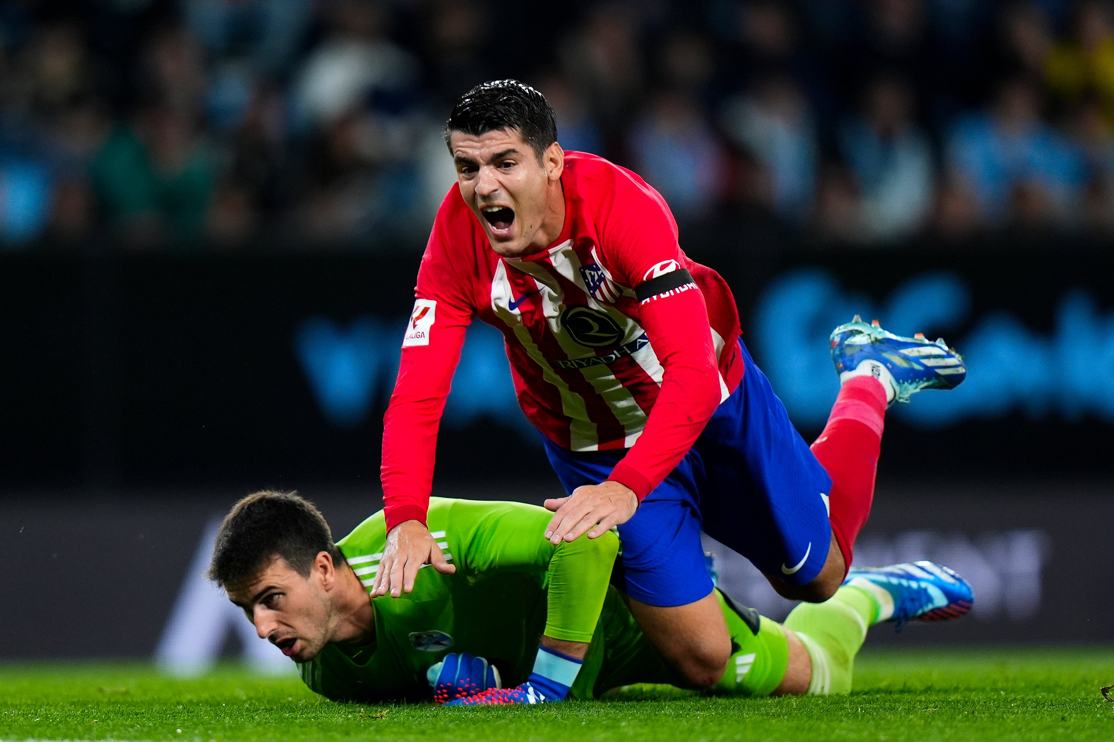 VIGO, SPAIN - OCTOBER 21: Ivan Villar of Celta de Vigo makes penalty to Alvaro Morata of Atletico de Madrid during the LaLiga EA Sports match between Celta Vigo and Atletico Madrid at Estadio Balaidos on October 21, 2023 in Vigo, Spain. (Photo by Diego Souto/Quality Sport Images/Getty Images)