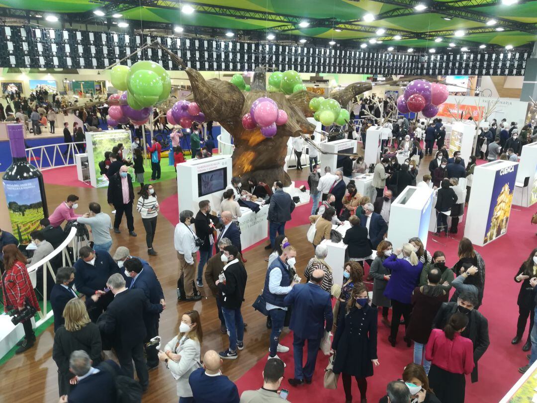 Imagen desde la zona de encuentros profesionales del pabellón castellanomanchego en FITUR22, el día de la inauguración