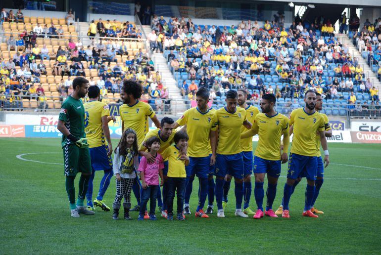 Un once del Cádiz esta temporada en Carranza