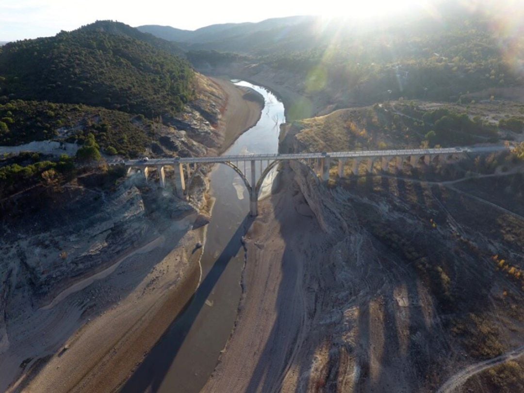 Viaducto de Alocén