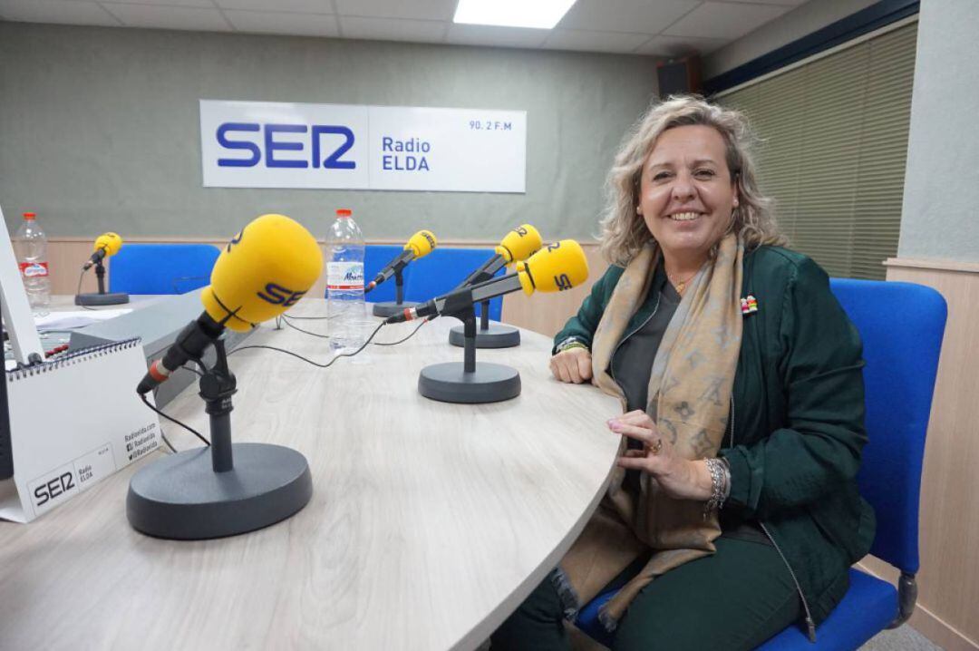 Villaplana en una visita a Radio Elda Cadena SER